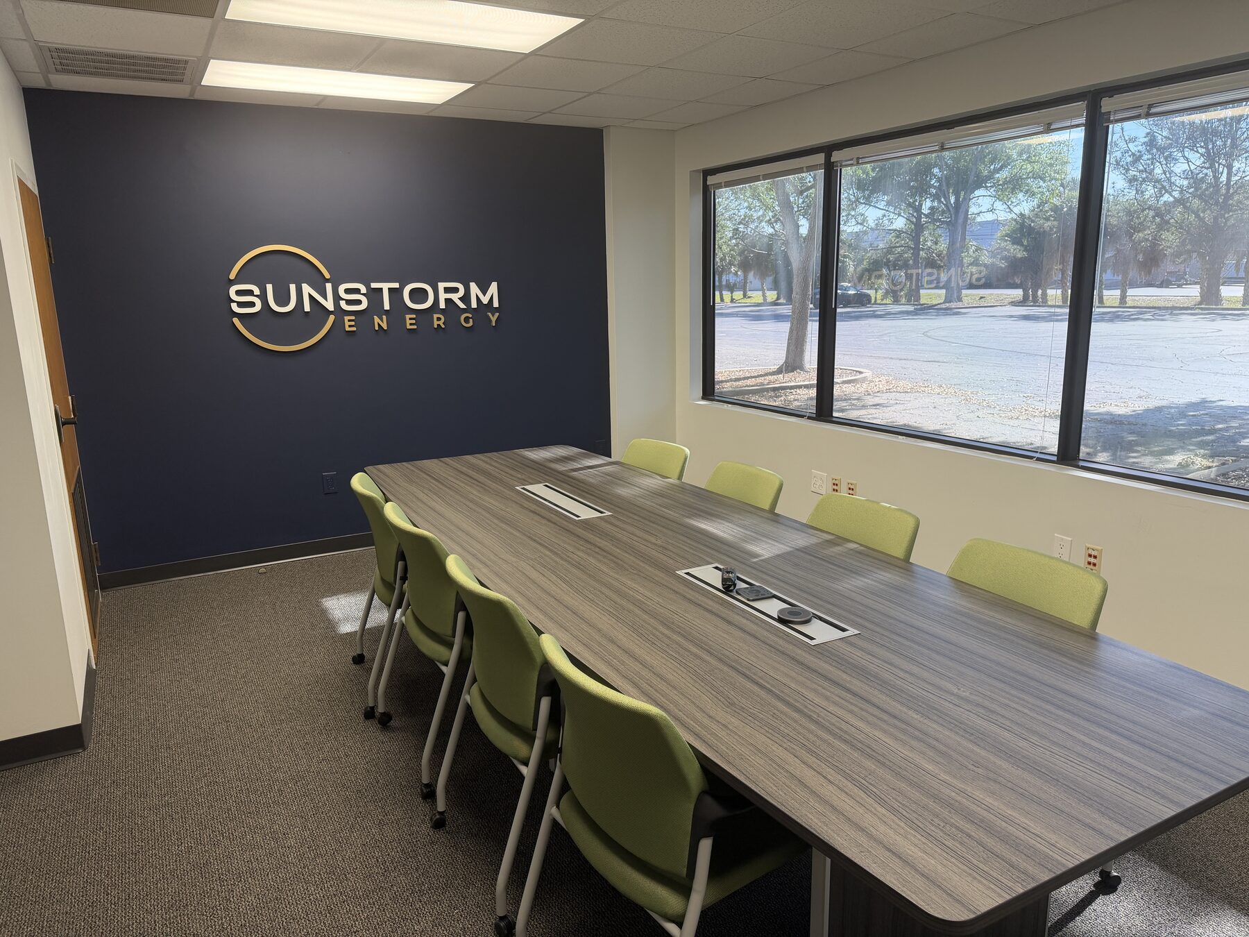 Meeting space at the Sunstorm Energy office in Orlando